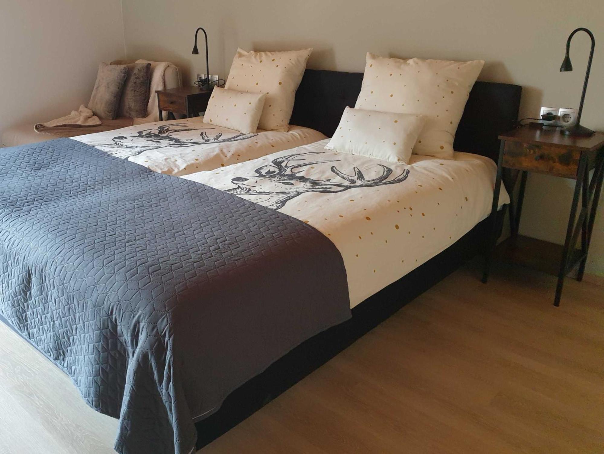 Haus Anna Ein Haus Mit Herz Fließ Chambre photo