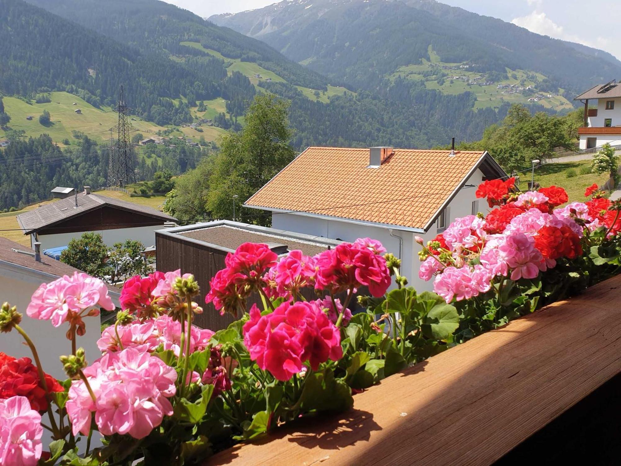 Haus Anna Ein Haus Mit Herz Fließ Chambre photo